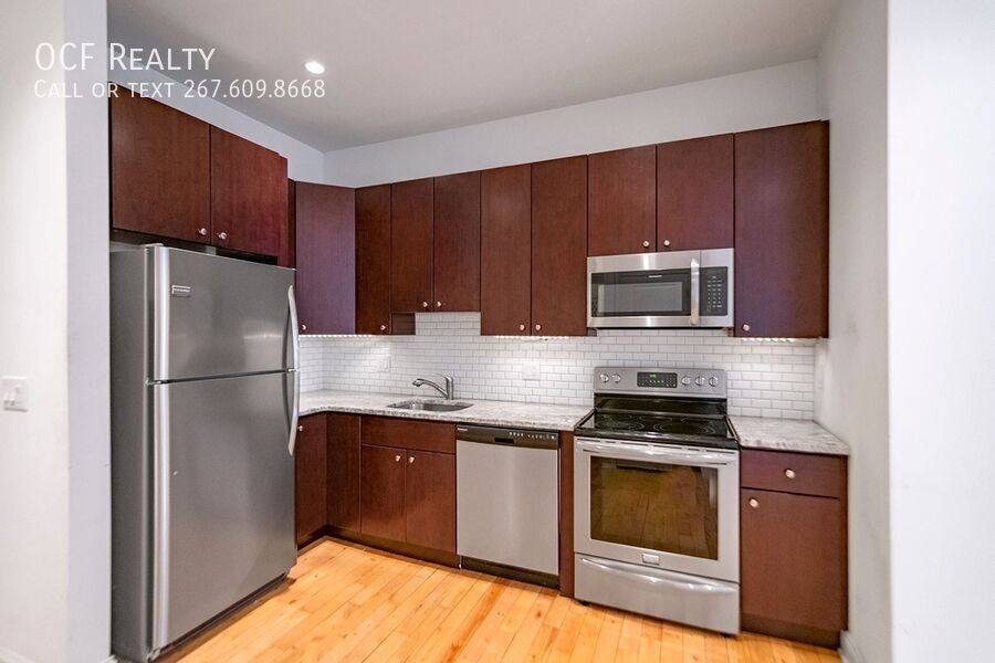 Apartment for rent at 427 Monroe St #201, Philadelphia, PA 19147