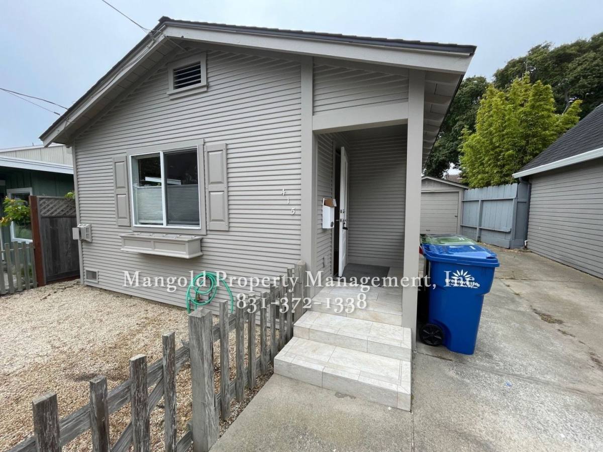 House for rent at 415 Wood St, Pacific Grove, CA 93950