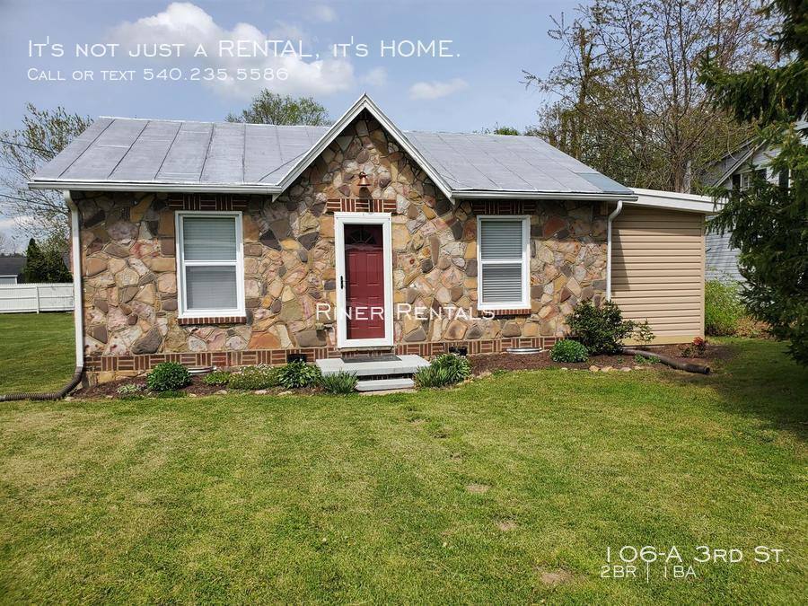 House for rent at 106-A 3rd St, Grottoes, VA 24441