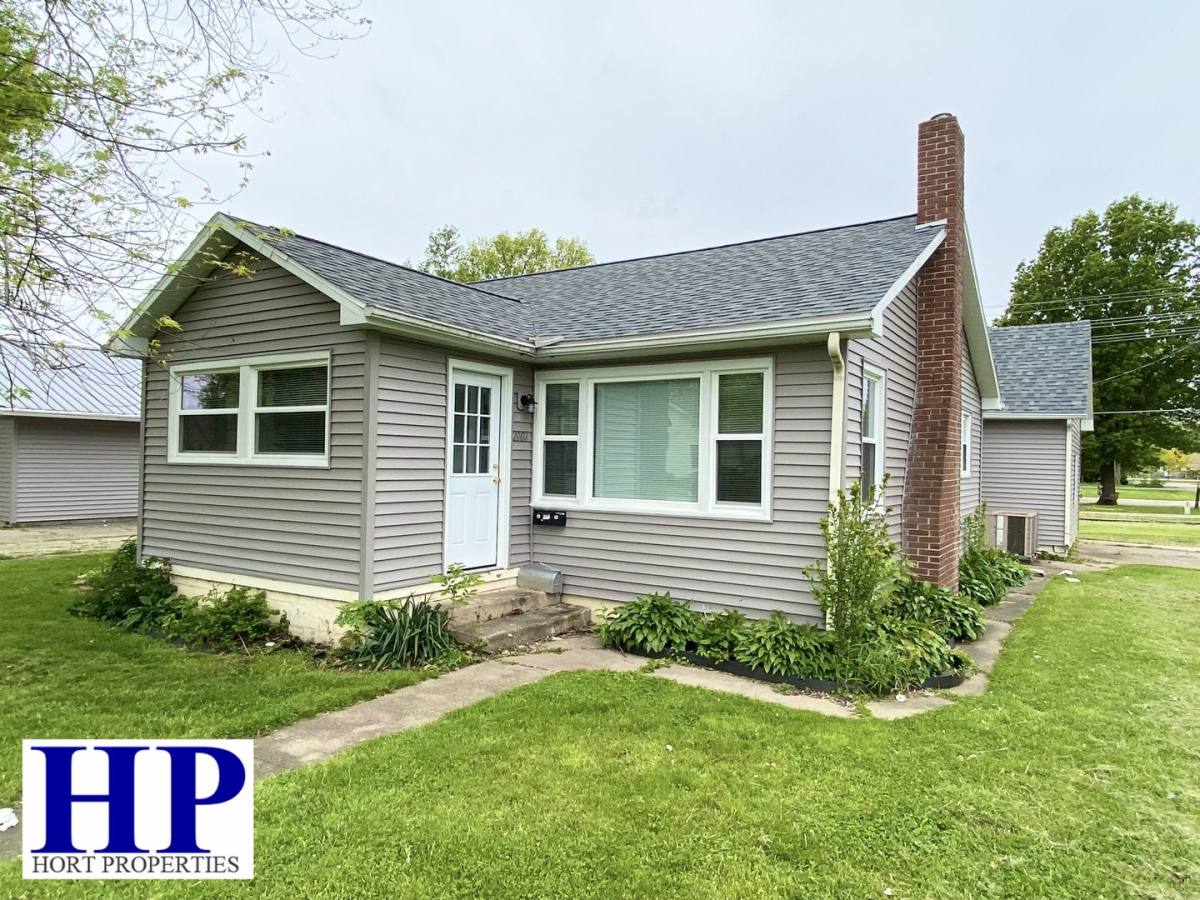 House for rent at 2002 11th St, Charleston, IL 61920