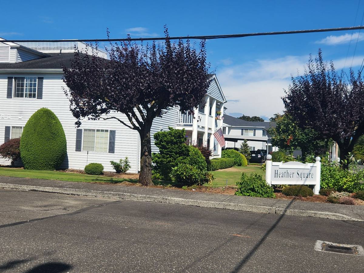 Apartment for rent at 1301 E St, Lynden, WA 98264