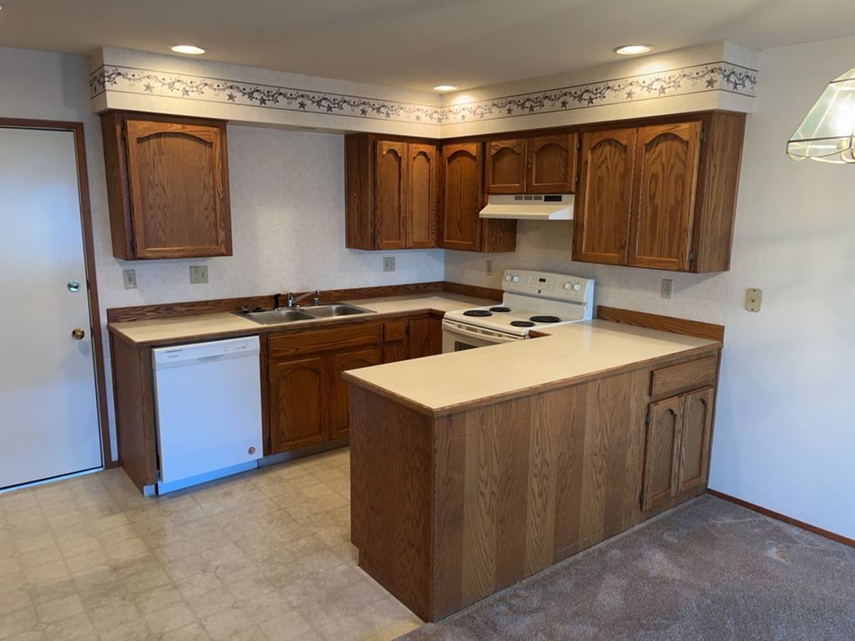 Apartment for rent at 1301 E St, Lynden, WA 98264