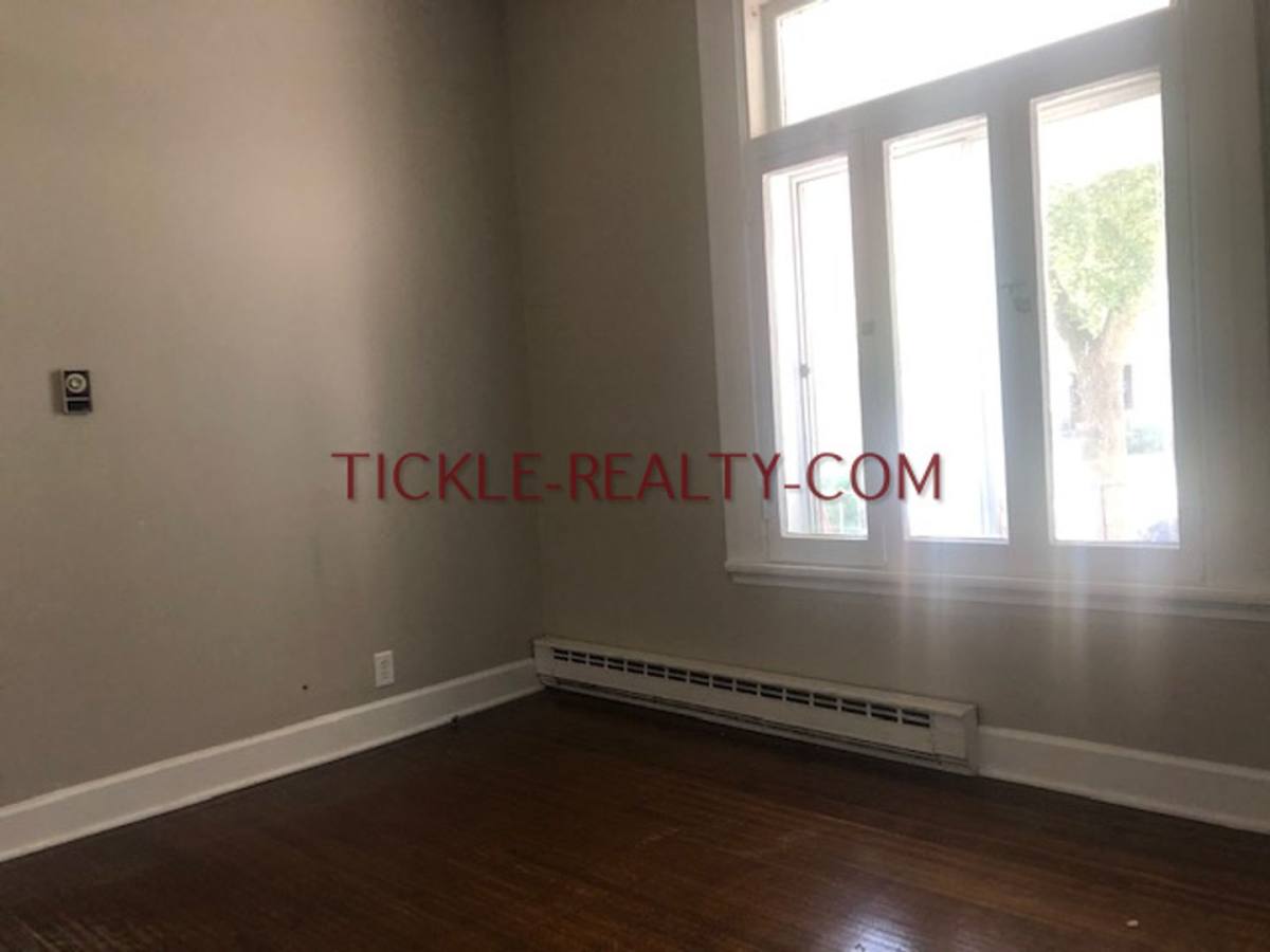 Apartment for rent at 23 Portsmouth Terrace, Rochester, NY 14607