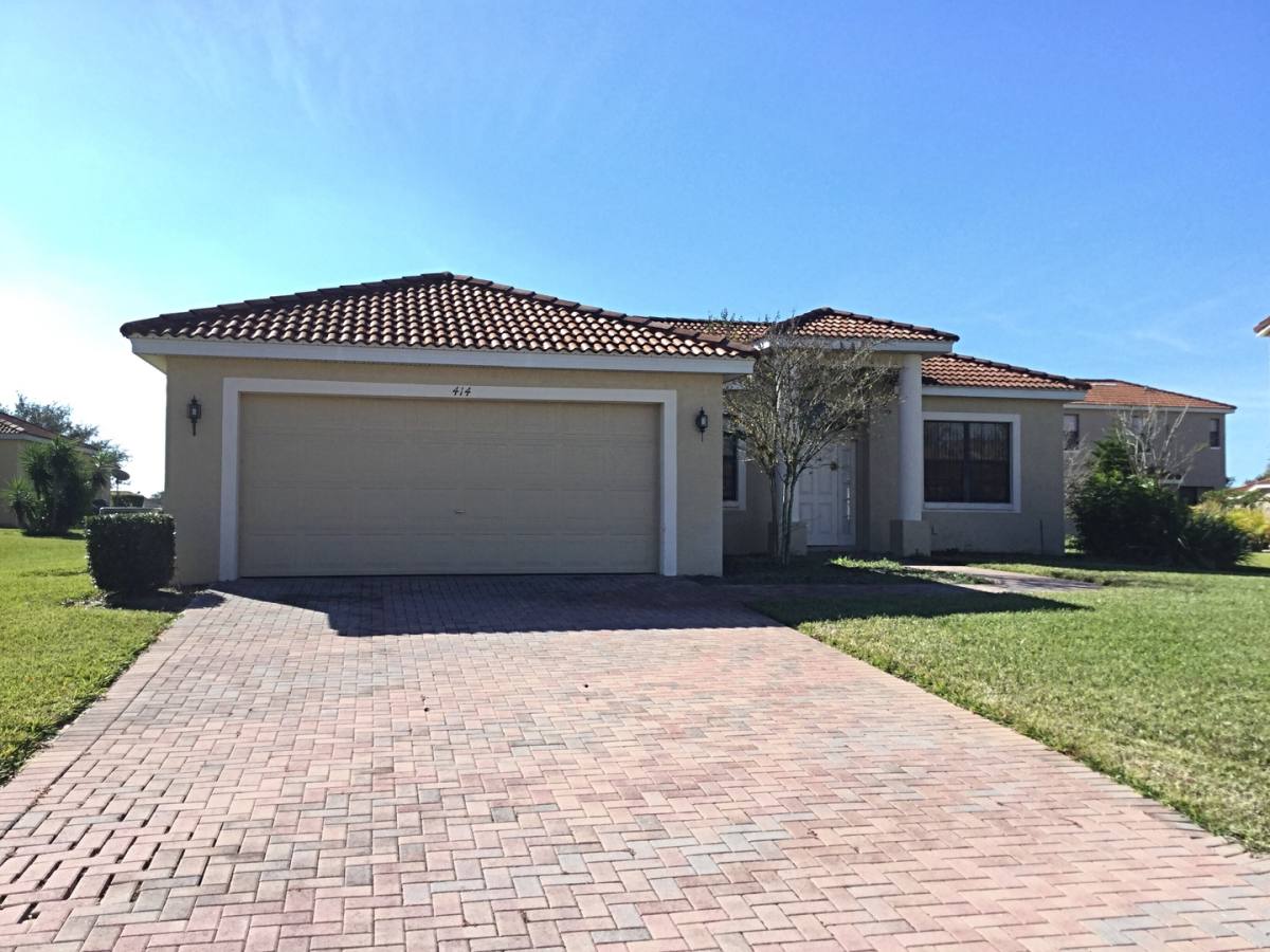 House for rent at 414 Caraway Dr, Kissimmee, FL 34759