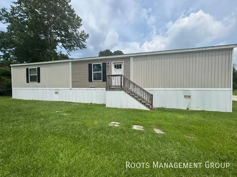 Apartment for rent at 36 Douglas Dr #36D, New Bern, NC 28562