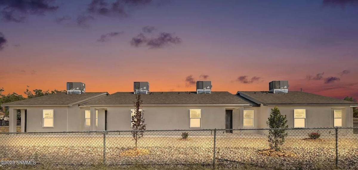 Apartment for rent at 649 N Espina St, Las Cruces, NM 88001