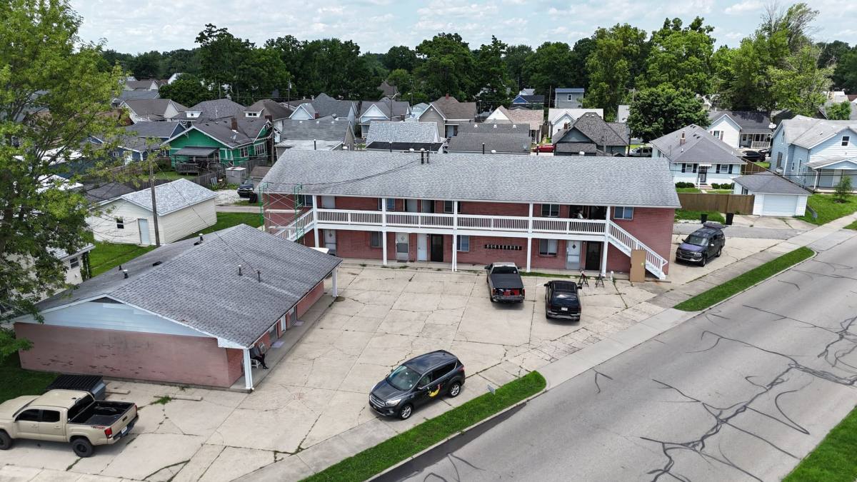 Apartment for rent at 523 Miller Ave, Shelbyville, IN 46176