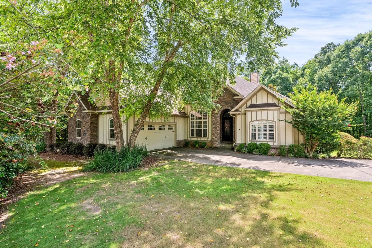 House for rent at 146 Coachmans Dr, Auburn, AL 36832
