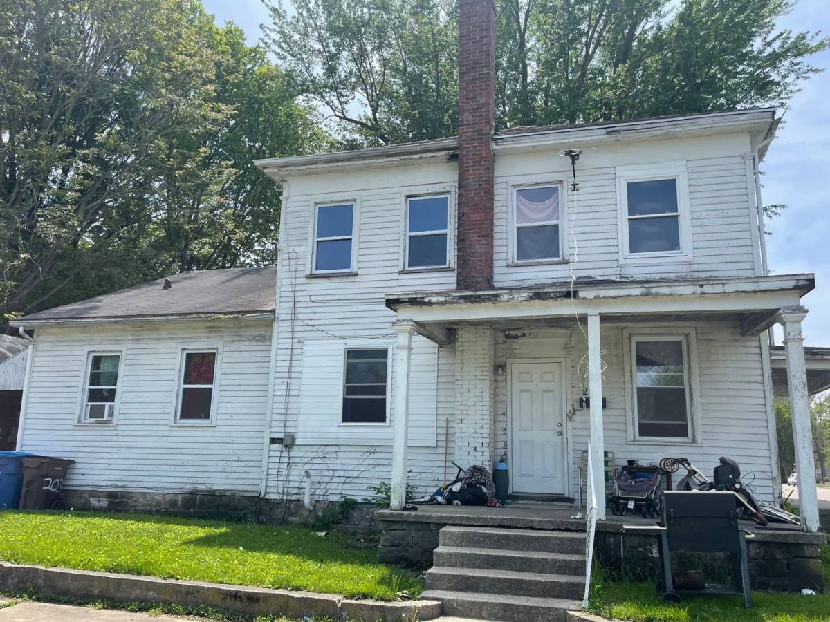 House for rent at 203 E Colfax St, Logansport, IN 46947