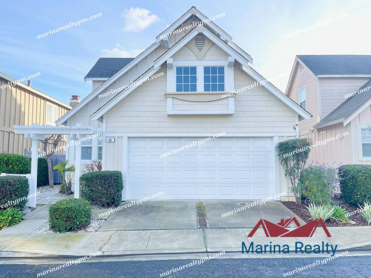 Townhouse for rent at 41 Narragansett Court, Vallejo, CA 94591