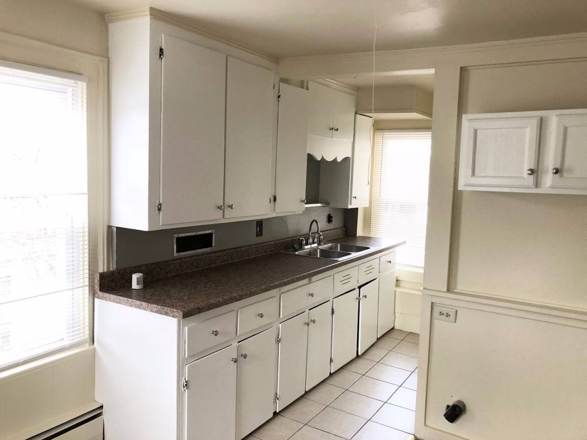 Apartment for rent at 3 Tomlinson St, Ansonia, CT 06401