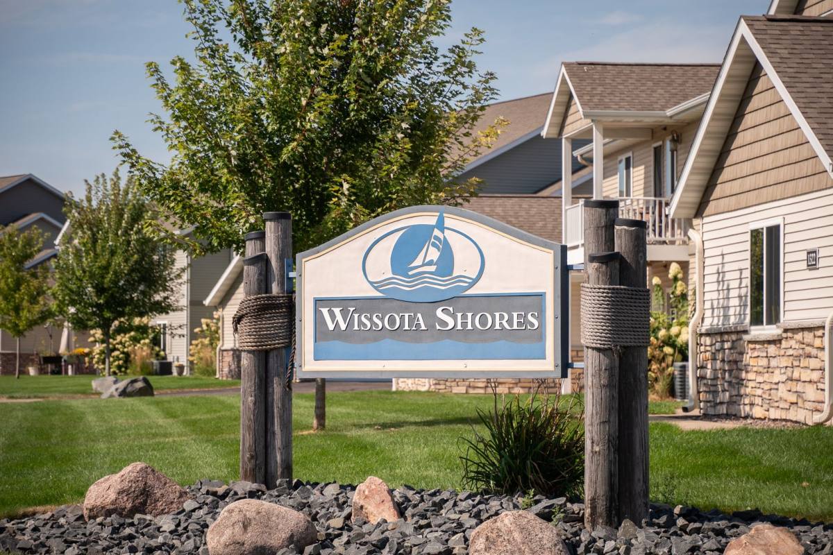 Apartment for rent at 1252 Parkland Dr, Chippewa Falls, WI 54729