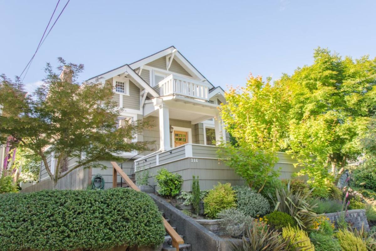 House for rent at 316 N 73rd St, Seattle, WA 98103
