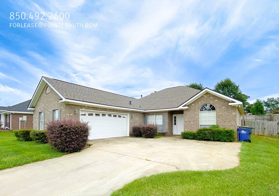 House for rent at 27450 Hobby Horse Lane, Daphne, AL 36526