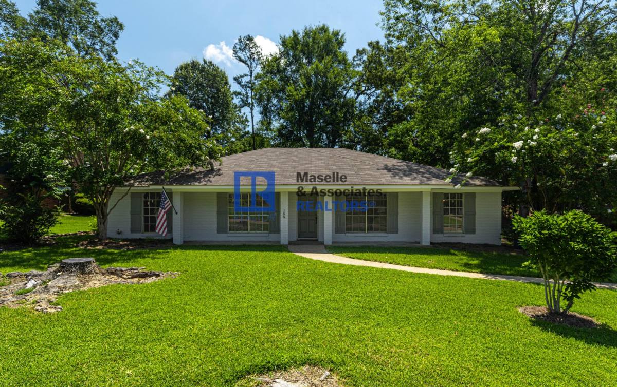 House for rent at 155 Forest Ridge Dr, Brandon, MS 39042