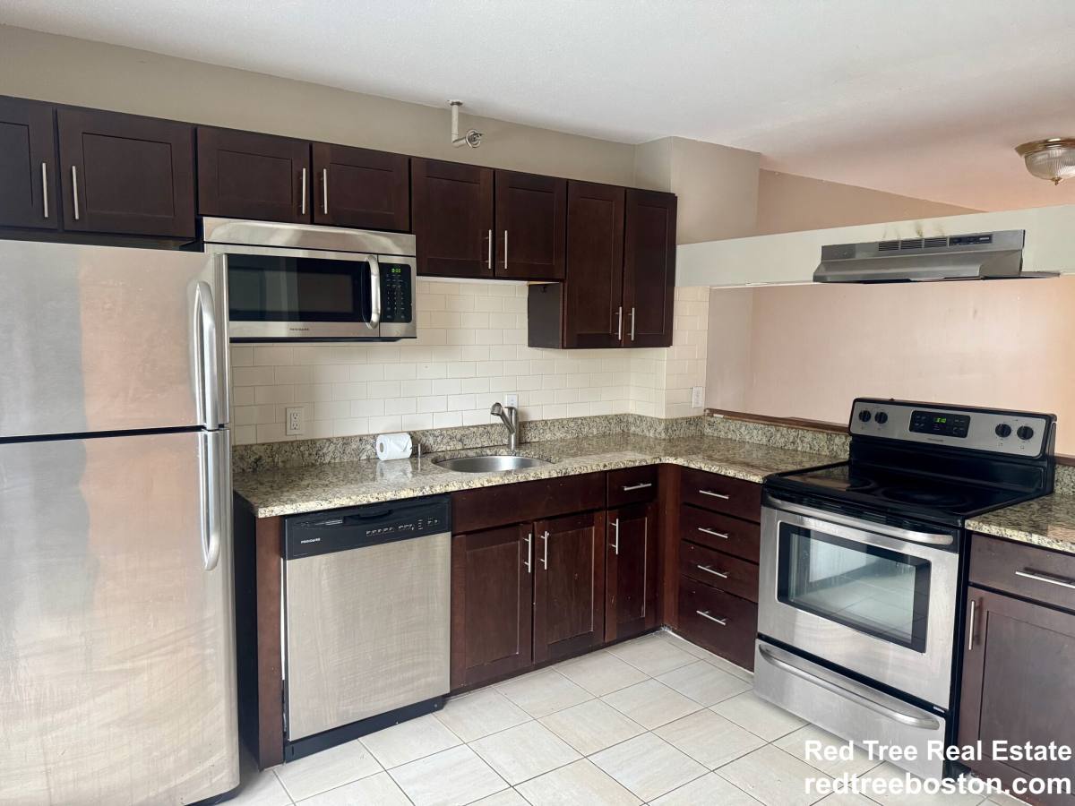 Townhouse for rent at 146 N Beacon St #B3, Brighton, MA 02135