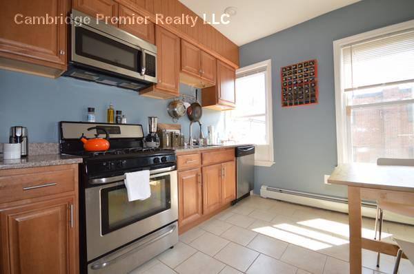 Apartment for rent at 21 Rossmore St #3, Somerville, MA 02143