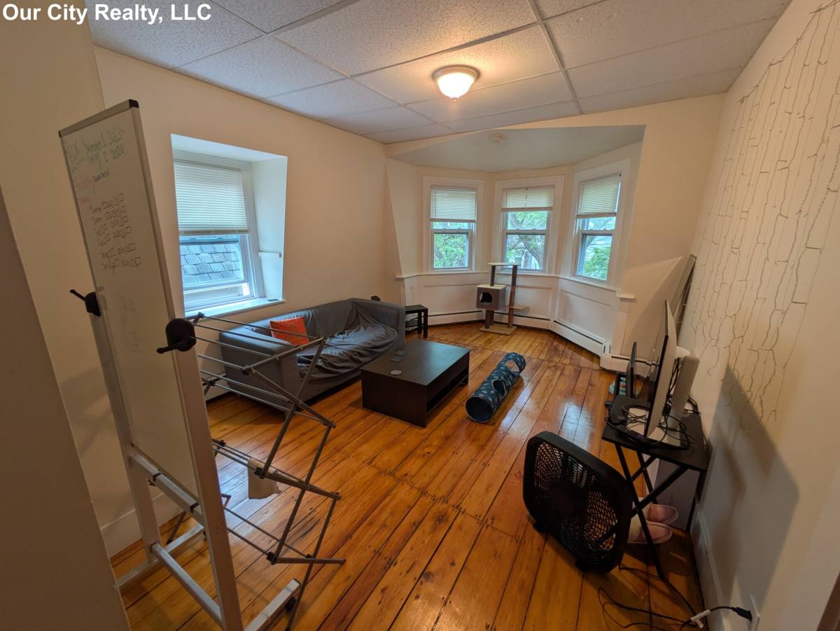 House for rent at 379 Windsor St #3, Cambridge, MA 02141