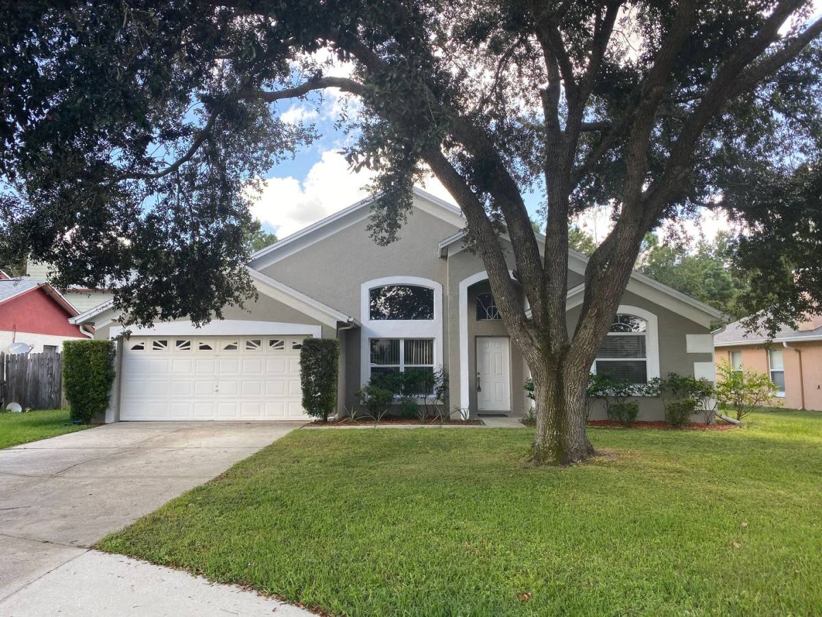 House for rent at 1004 Beckstrom Dr, Oviedo, FL 32765