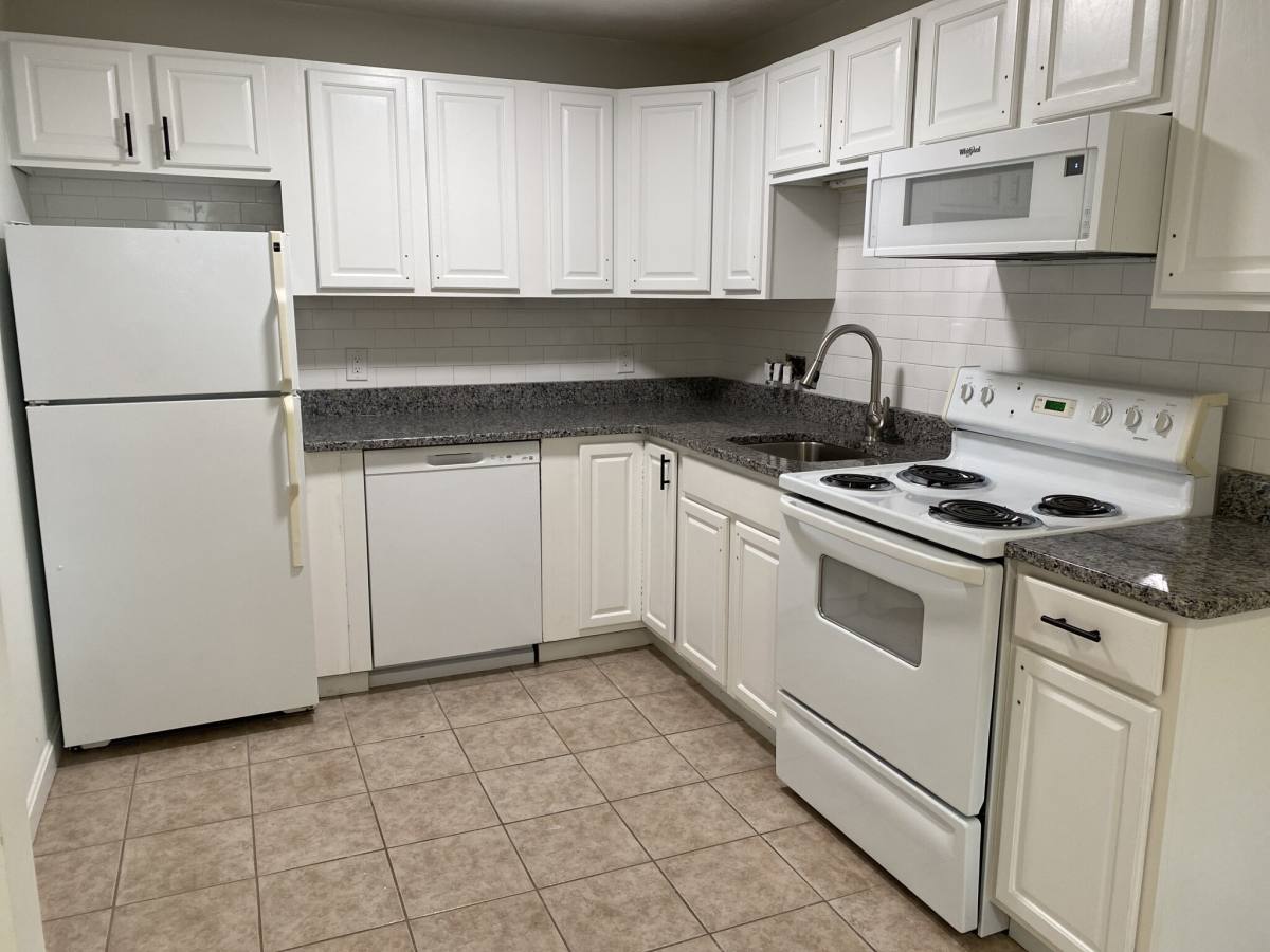 Apartment for rent at 900 Lexington St #B9, Waltham, MA 02452