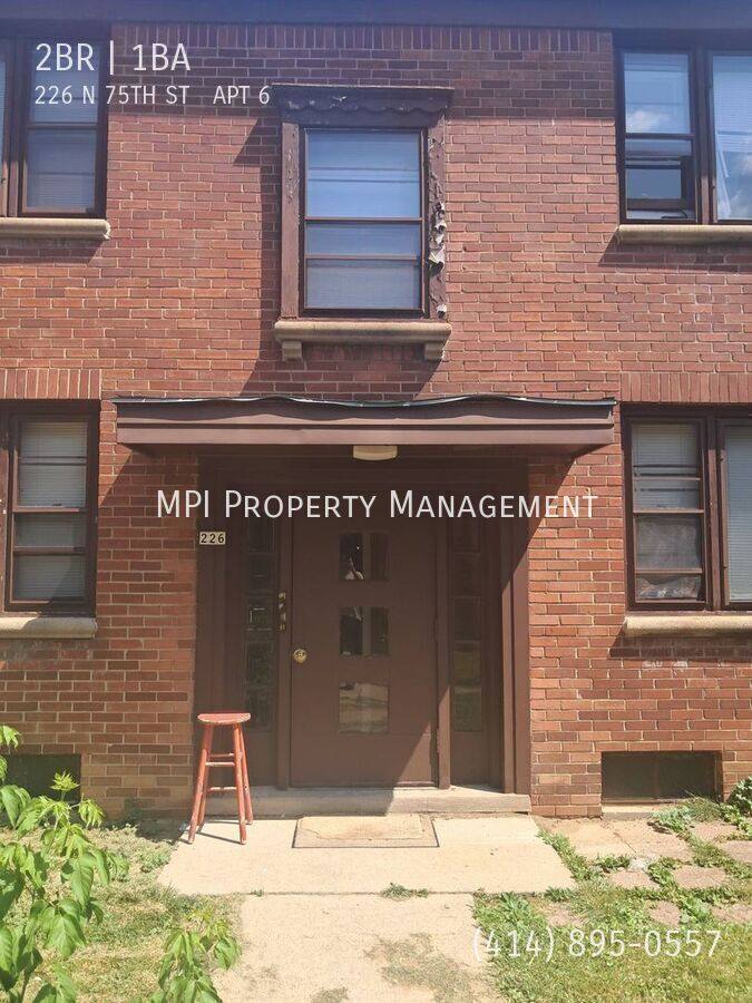 226 N 75th St #6, Milwaukee, WI 53213