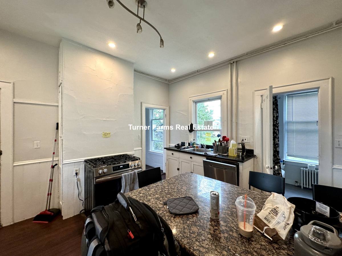 Apartment for rent at 76 Curtis St #1, Somerville, MA 02144