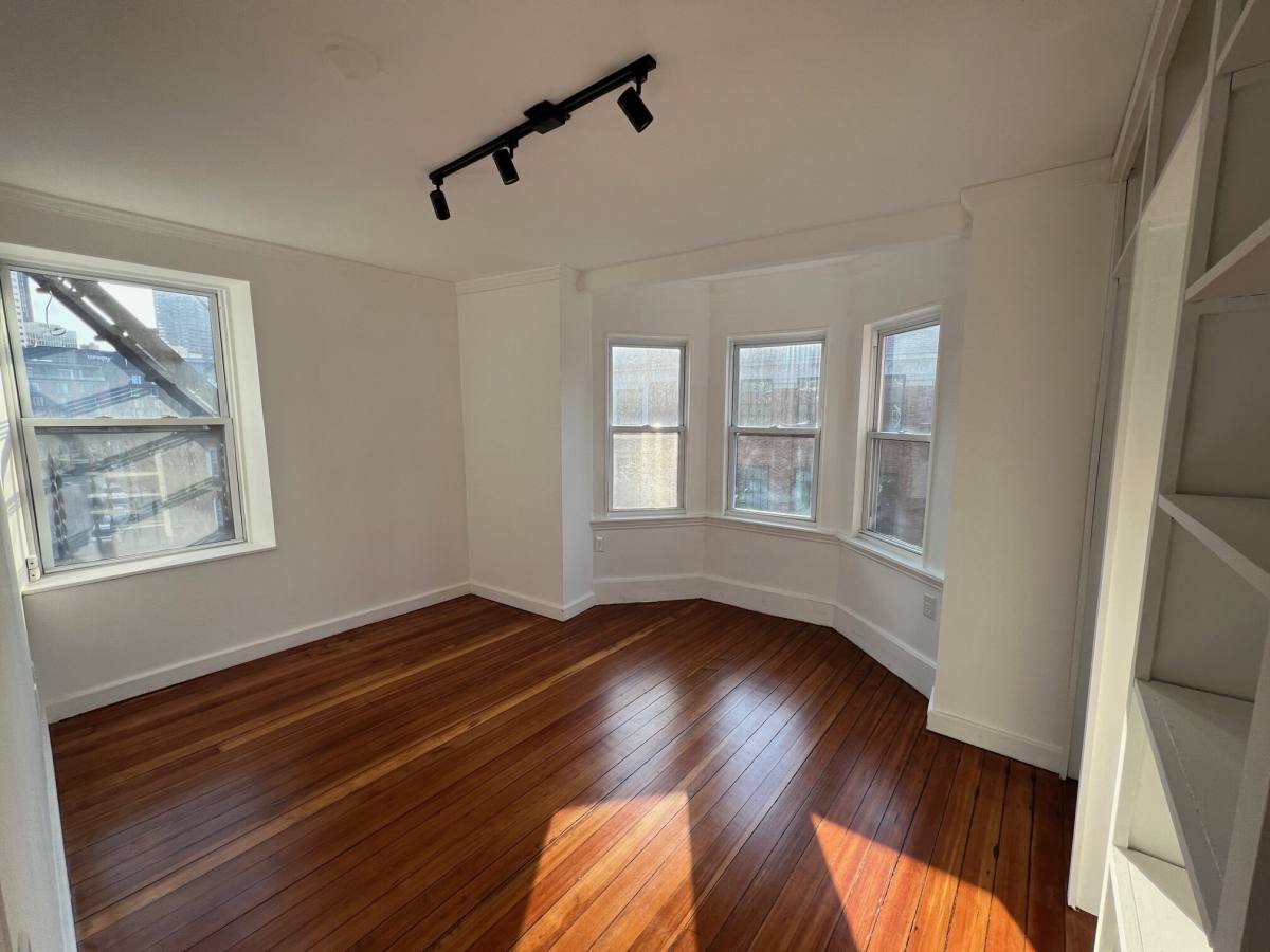 Apartment for rent at 149 N St #4, Boston, MA 02109