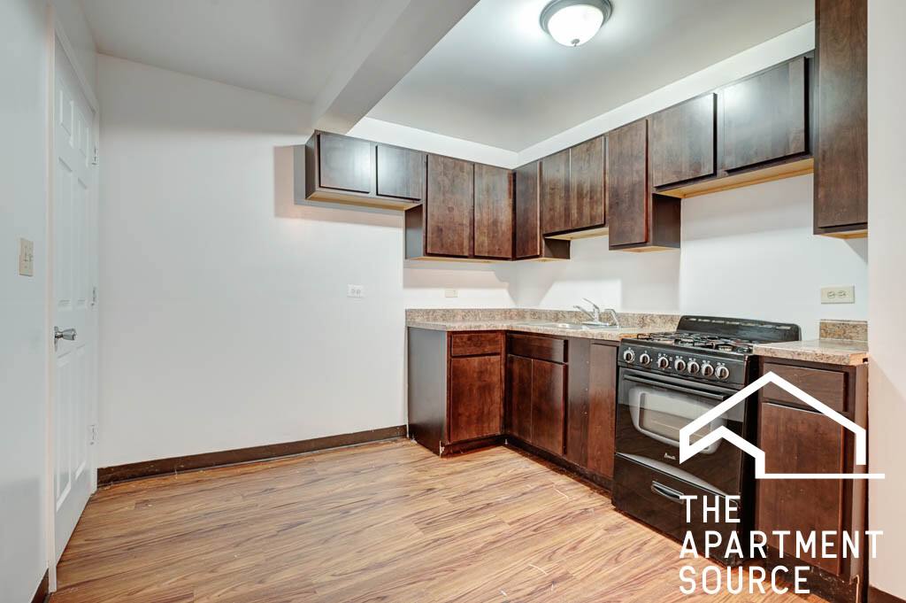 Apartment for rent at 6302 N Oakley Ave #G, Chicago, IL 60659