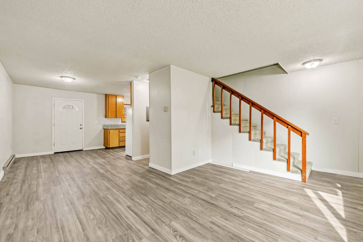 Apartment for rent at 4659 - 4699 Nandale Dr NE, Salem, OR 97305
