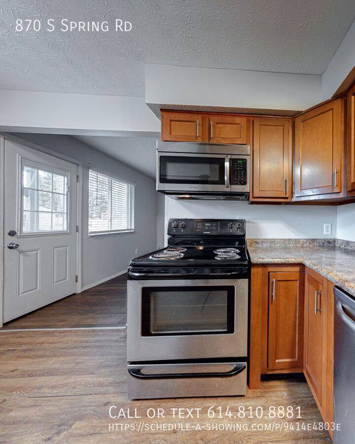 Apartment for rent at 870 S Spring Rd, Westerville, OH 43081