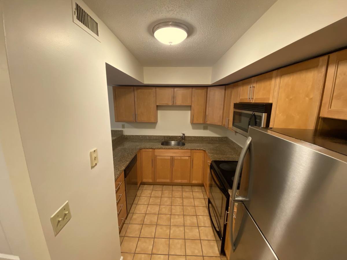 Apartment for rent at 345 Franklin St #103, Cambridge, MA 02139