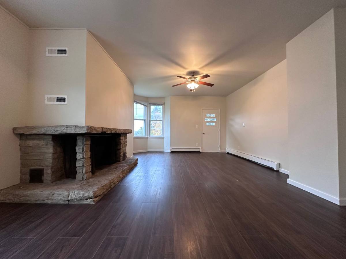 Townhouse for rent at 2707 Forest Ave, Two Rivers, WI 54241