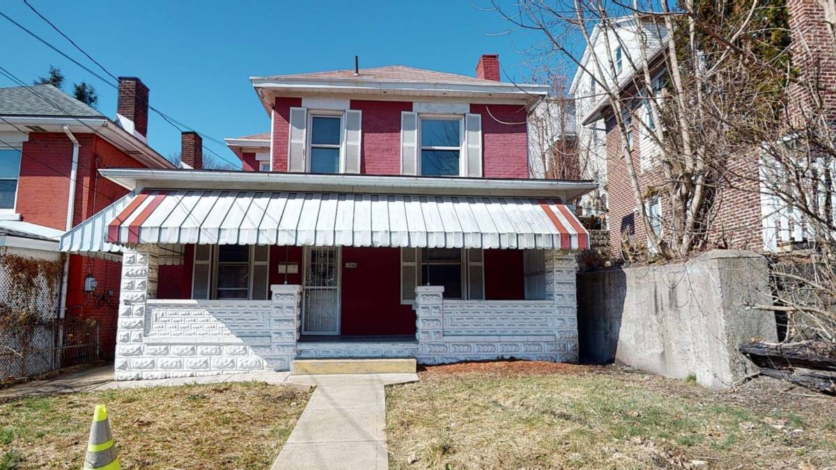 House for rent at 104 Fulton Place, Pittsburgh, PA 15210