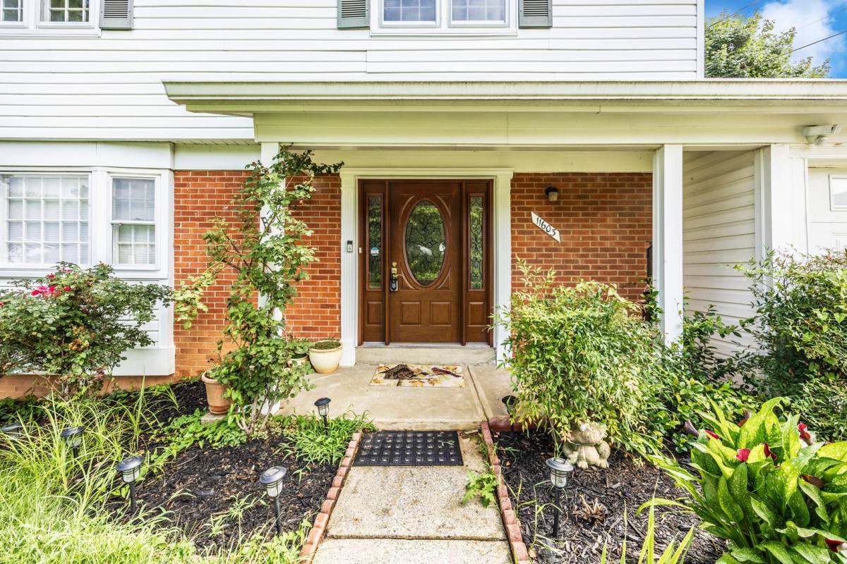 House for rent at 11603 Milbern Dr, Potomac, MD 20854