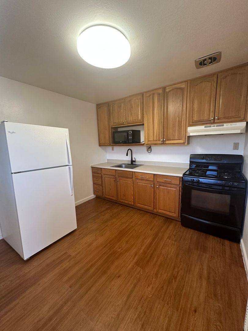 House for rent at 338 Brown St, Vacaville, CA 95688