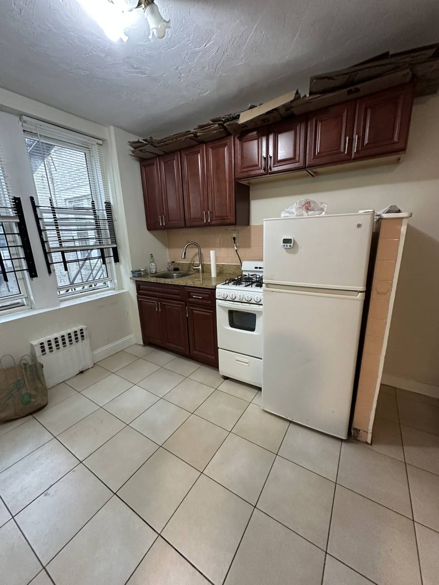 Apartment for rent at 103 Gordon St #9, Brighton, MA 02135