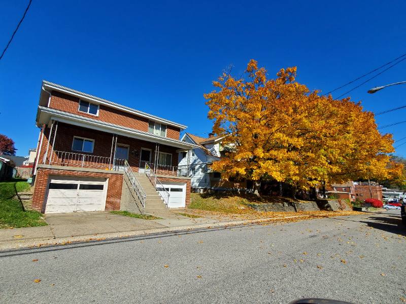 Townhouse for rent at 239 Boden Ave, 2nd Floor, Carnegie, PA 15106