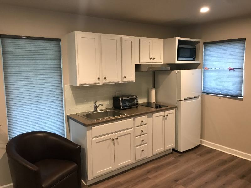Apartment for rent at 201 5th Ave #4, Sterling, IL 61081