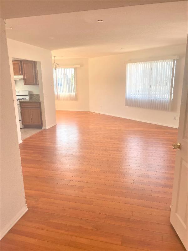 Apartment for rent at 3119 Foothill Blvd #12, La Crescenta, CA 91214