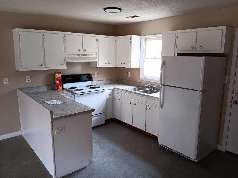 Apartment for rent at 112 Briar Creek #110, Jacksonville, NC 28540