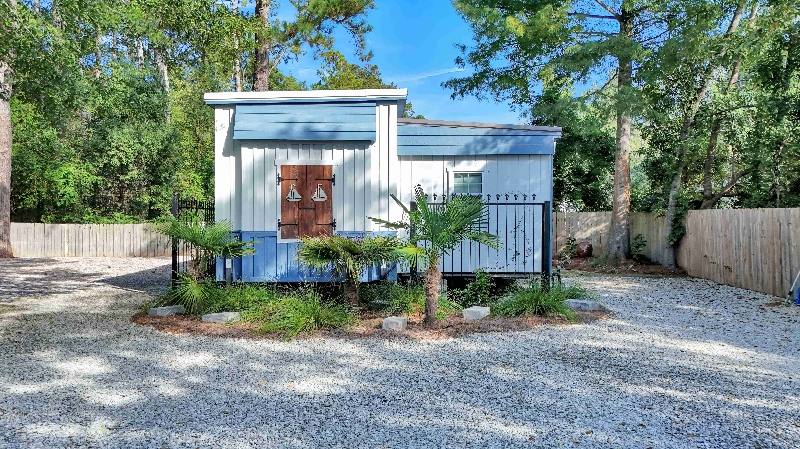 House for rent at 8263 Gayfer Rd Extension, Fairhope, AL 36532