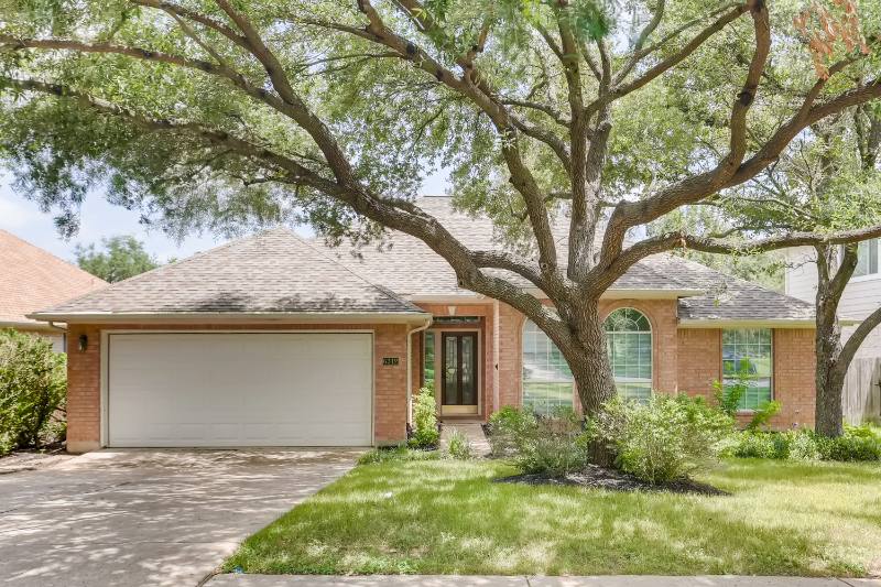 House for rent at 6312 Taylorcrest Dr, Austin, TX 78749