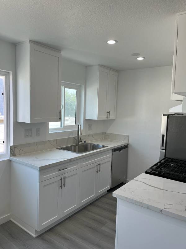 Apartment for rent at 5529 Fulcher Ave #204, North Hollywood, CA 91601