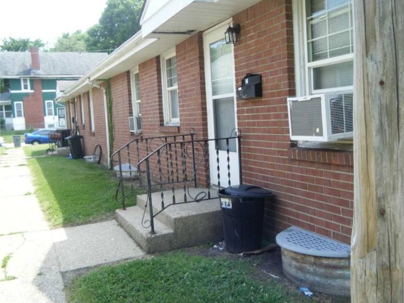 Apartment for rent at 1005 Garfield Ave #2, Rockford, IL 61101