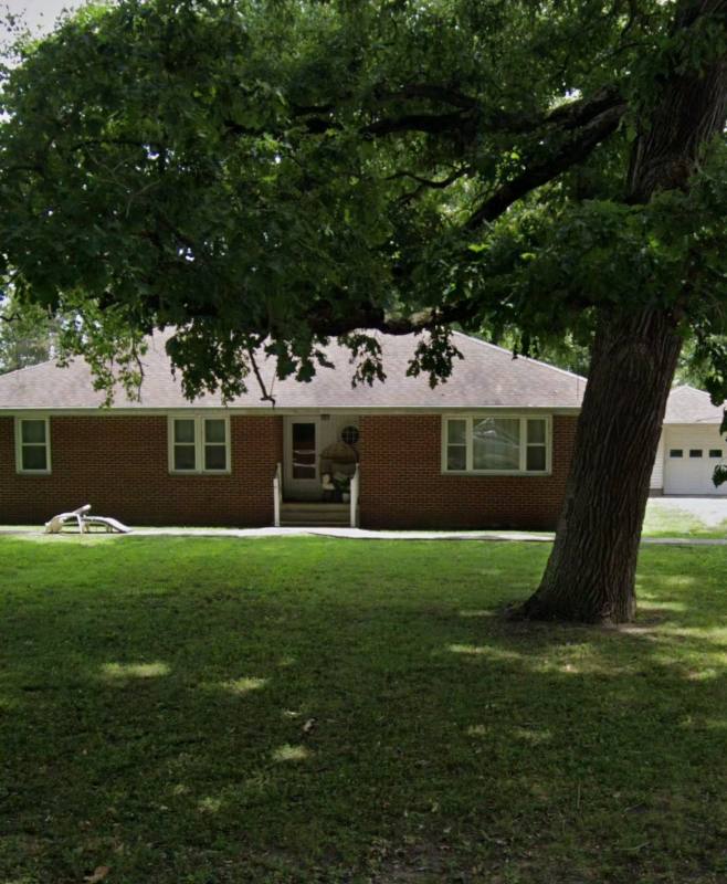 House for rent at 335 N 1475 E Rd, Atwood, IL 61913