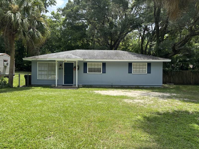 House for rent at 4815 SW 46th St, Gainesville, FL 32608