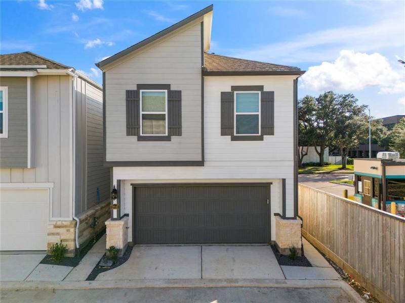 House for rent at 17131 White Acer Way, Houston, TX 77084