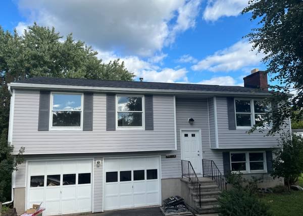 House for rent at 8069 McCamidge Dr, Cicero, NY 13039