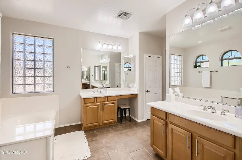 House for rent at 8370 W Spur Dr, Peoria, AZ 85383