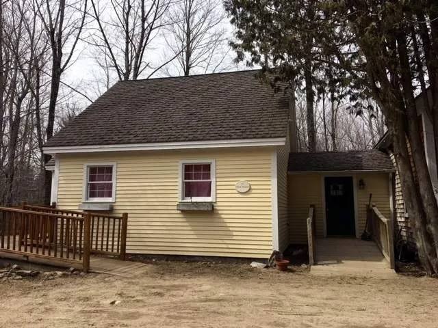 House for rent at 738 N Line Rd, Center Tuftonboro, NH 03816